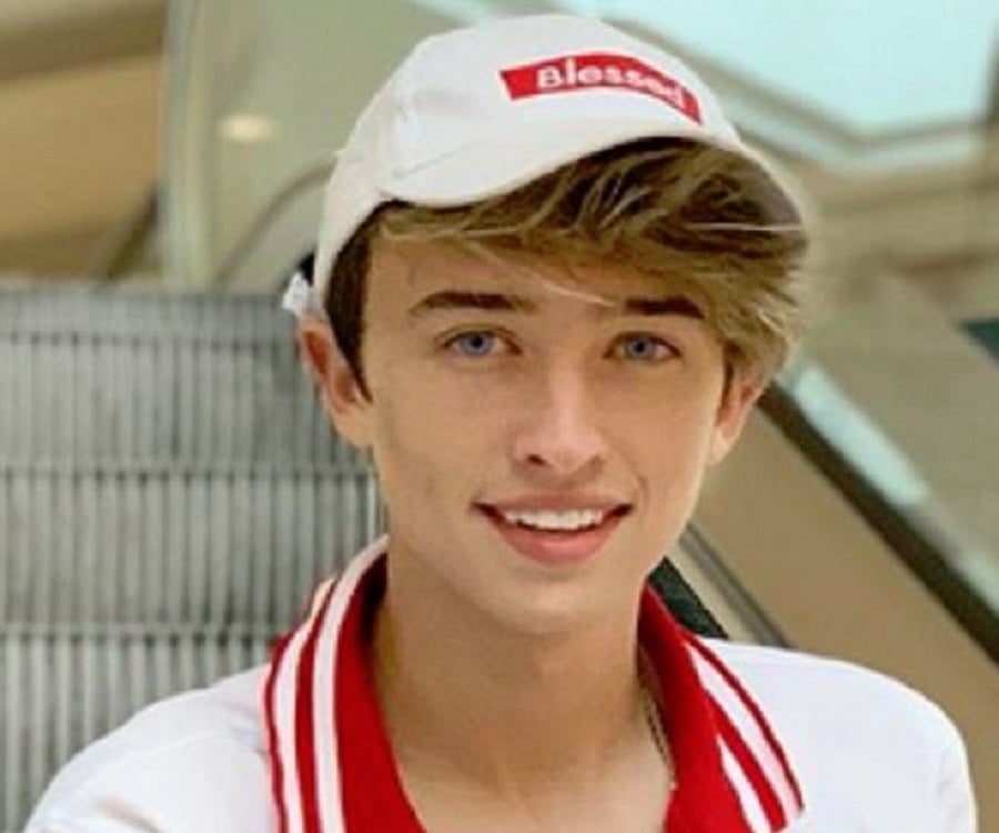 Maverick Baker - Bio, Facts, Family Life of TikTok Star