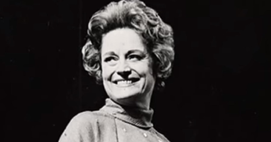 Alexis Smith Biography Childhood, Life Achievements