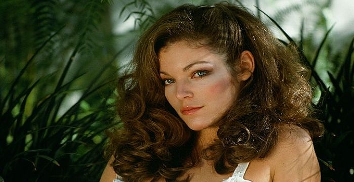 https://www.thefamouspeople.com/profiles/images/og-amy-irving-35231.jpg