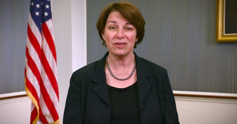 Amy Klobuchar Biography - Facts, Childhood, Family Life & Achievements