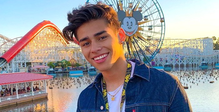 The Next 100 Years >> Andrew Davila - Bio, Facts, Family Life of Instagram Star The Next 100 Years >> Andrew Davila - Bio, Facts, Family Life of Instagram Star