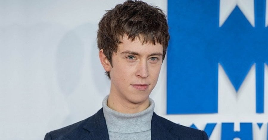 Angus Imrie Biography - Facts, Childhood, Family Life & Achievements