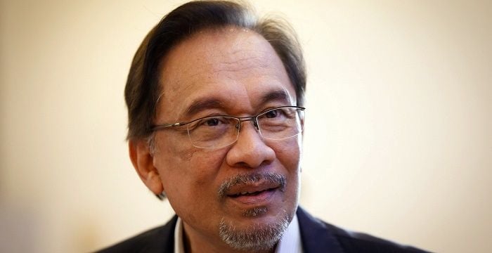 Anwar Ibrahim Biography - Childhood, Life Achievements & Timeline