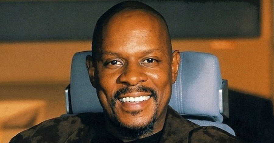 Avery Brooks Biography - Facts, Childhood, Family Life & Achievements