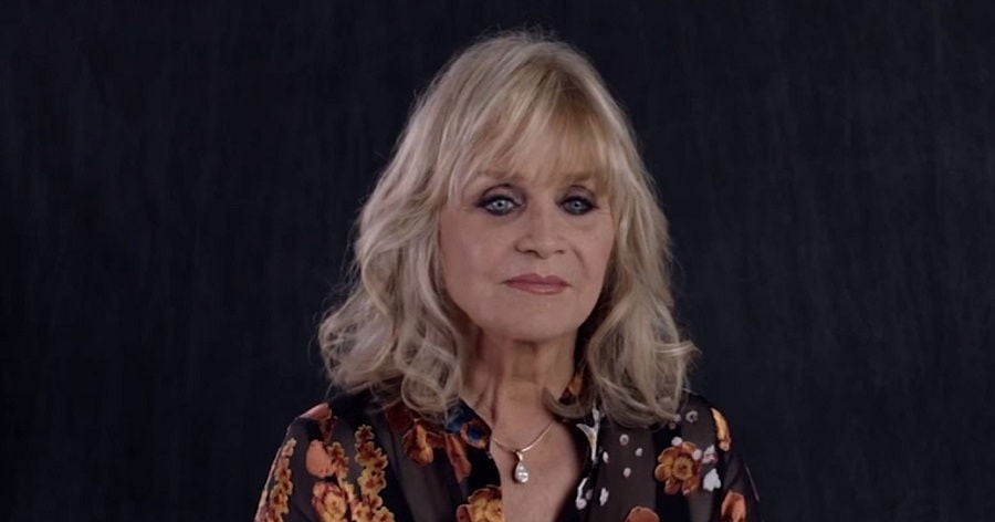 Barbara Mandrell Biography - Facts, Childhood, Family Life & Achievements