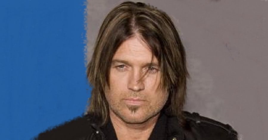 Billy Ray Cyrus Biography - Childhood, Life Achievements & Timeline