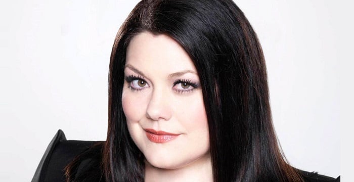 Brooke Elliott Biography - Facts, Childhood, Family Life & Achievements