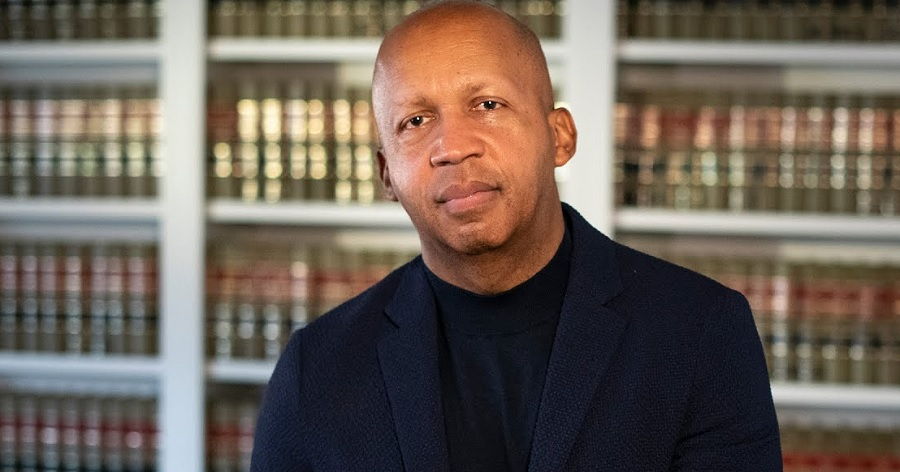 Bryan Stevenson Biography – Facts, Childhood, Family, Achievements