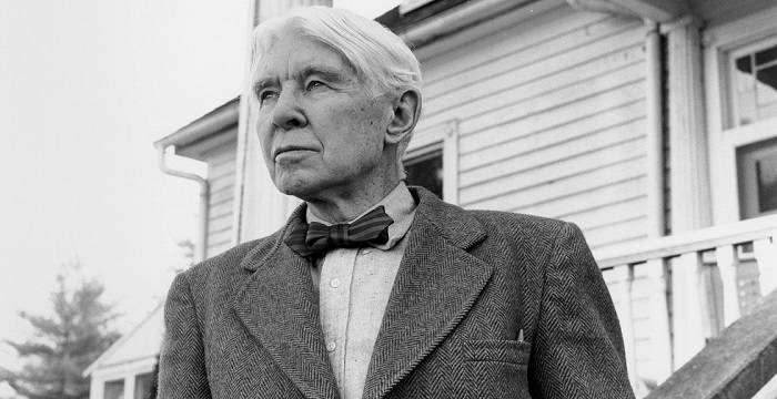 Carl Sandburg photo #2717