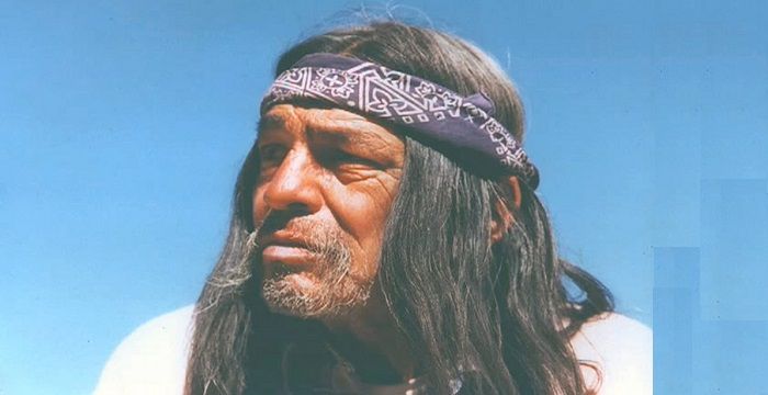 Carlos Castaneda Biography - Childhood, Life Achievements 