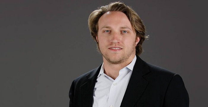 Chad Hurley Biography - Facts, Childhood, Family Life & Achievements