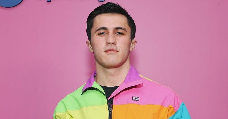 Chris Olsen – Bio, Facts, Family Life, Career