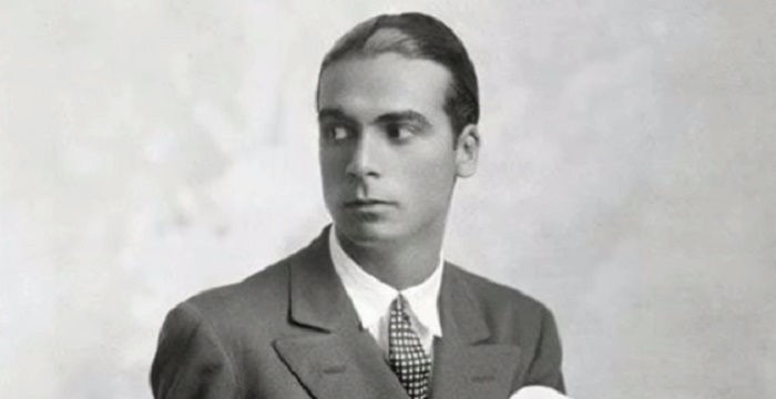 Cristóbal Balenciaga Biography – Facts, Childhood, Family Life