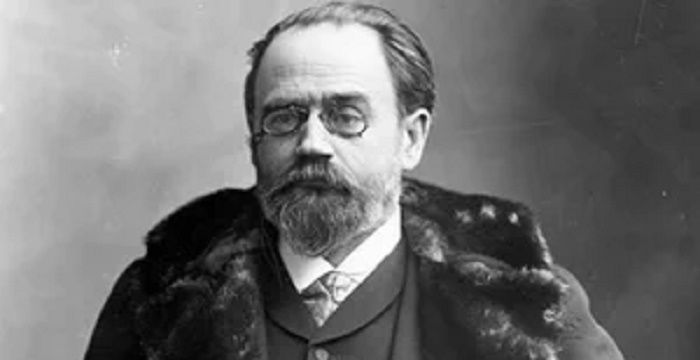 Emile Zola Biography - Childhood, Life Achievements & Timeline