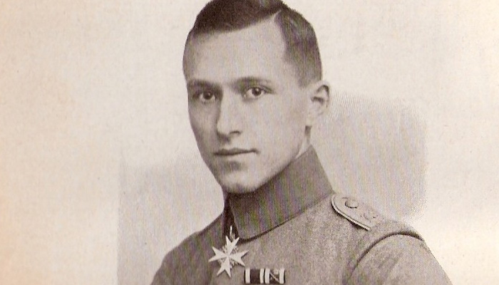 Ernst Jünger Biography - Facts, Childhood, Life Achievements & Timeline