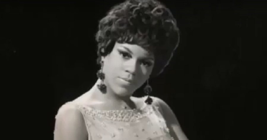 Florence Ballard Biography - Childhood, Life Achievements & Timeline