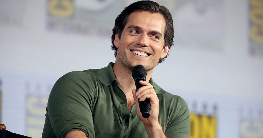 Henry Cavill Biography - Facts, Childhood, Family Life & Achievements