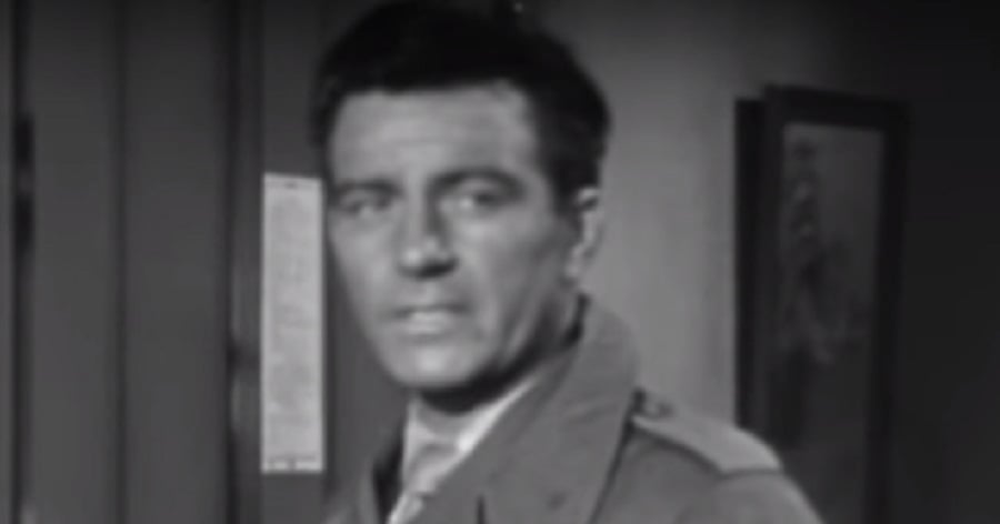 Hugh Beaumont Biography - Facts, Childhood, Family Life & Achievements