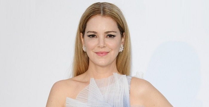 Jacinda Barrett - Bio, Facts, Family Life of Actress