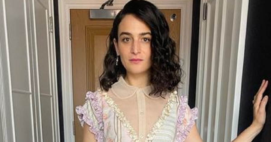 Jenny Slate Biography – Facts, Childhood, Family Life, Career