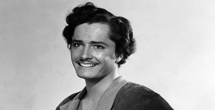 John Derek Biography - Facts, Childhood, Family Life & Achievements