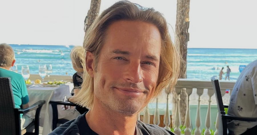 Josh Holloway Biography - Facts, Childhood, Family 