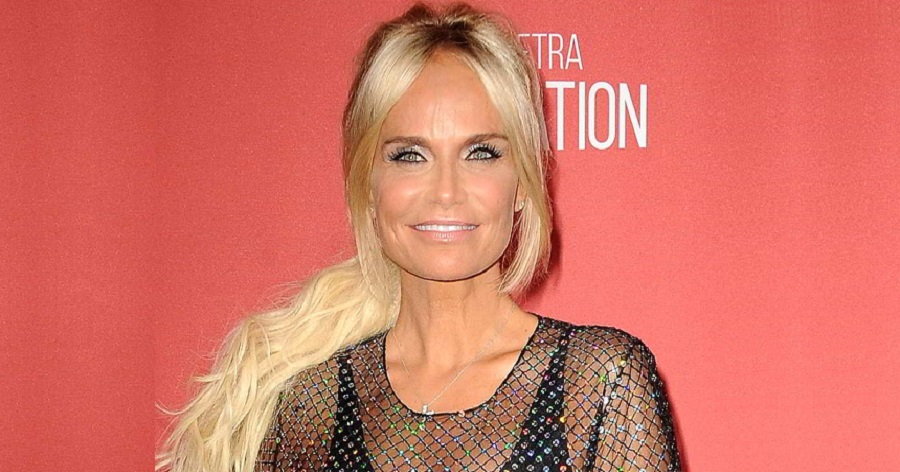 Kristin Chenoweth Biography - Childhood, Life Achievements 