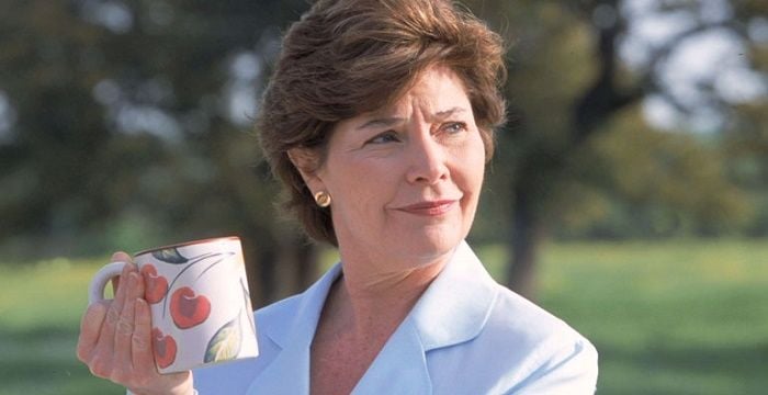 Laura Bush Biography - Childhood, Life Achievements & Timeline