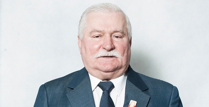Lech Walesa Biography - Facts, Childhood, Family, Life History