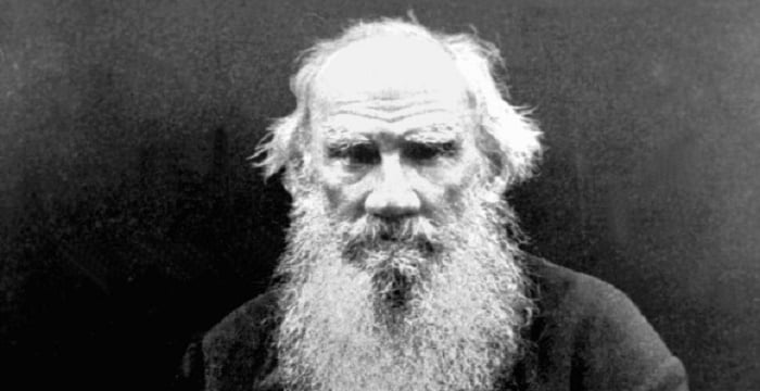 Leo Tolstoy Biography - Childhood, Life Achievements & Timeline