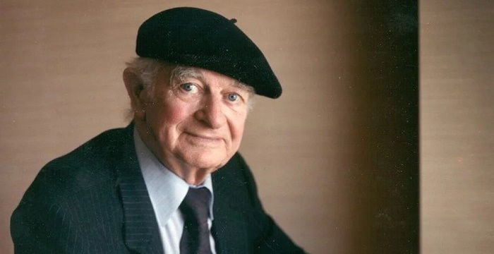Linus Pauling Biography - Childhood, Life Achievements & Timeline