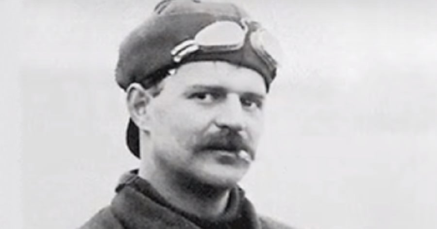 Louis Chevrolet Biography - Childhood, Life Achievements & Timeline