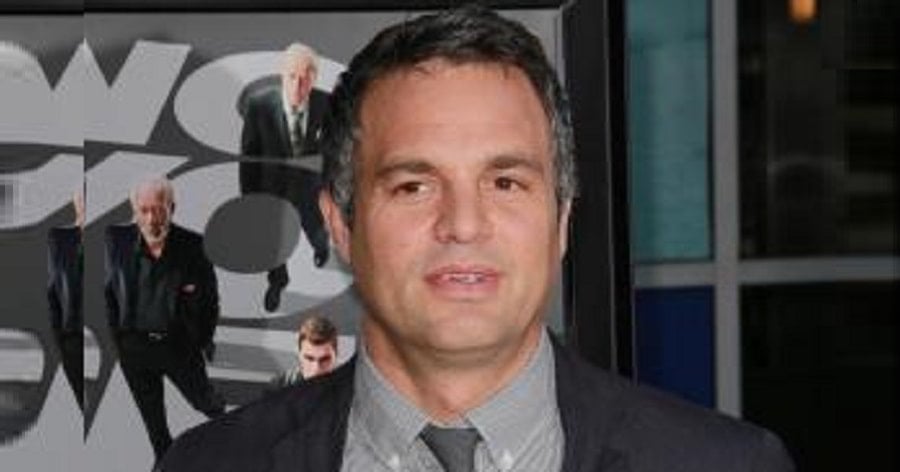 Mark Ruffalo Biography - Facts, Childhood, Family Life & Achievements