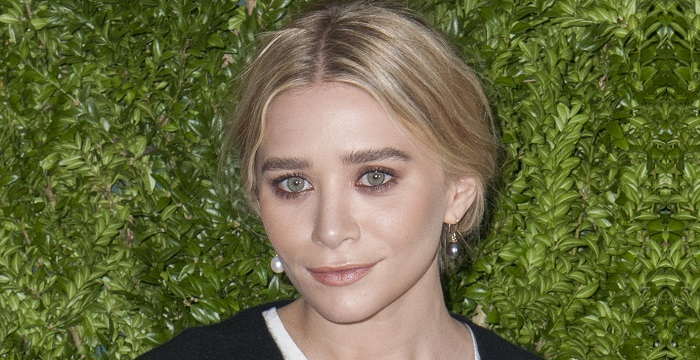 Mary-Kate Olsen Biography - Facts, Childhood, Family Life ...