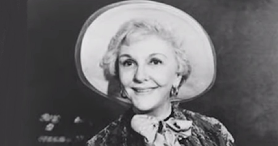 Mary Martin Biography - Childhood, Life Achievements & Timeline
