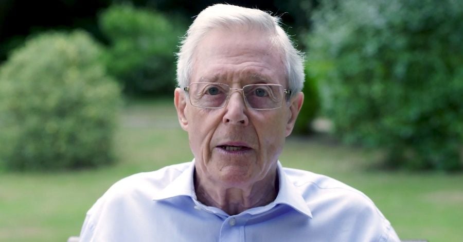 Michael Aspel Biography - Facts, Childhood, Family Life, Achievements