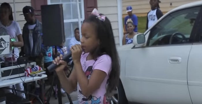 mini barbie age 2018