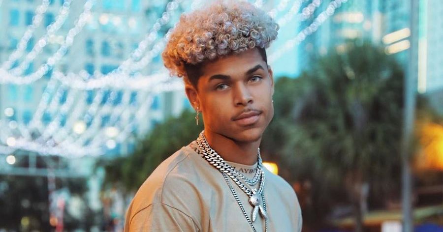 Prettyboiballo – Bio, Facts, Family Life, Career