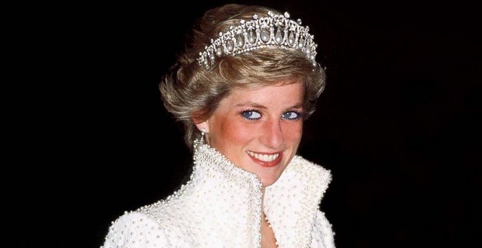 Princess Diana Biography - Childhood, Life Achievements & Timeline