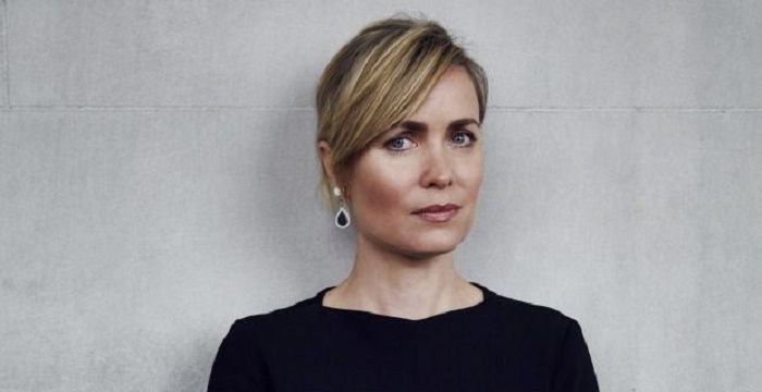 Photos radha mitchell Download Radha