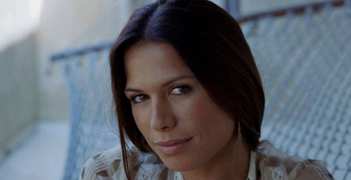 Rhona Mitra Biography Facts Childhood Family Life Achievements Of British Actress