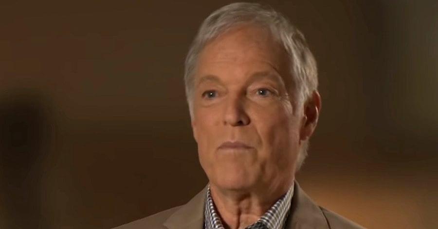 Richard Chamberlain Biography - Facts, Childhood, Family Life