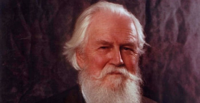 Robertson Davies Biography - Childhood, Life Achievements ...