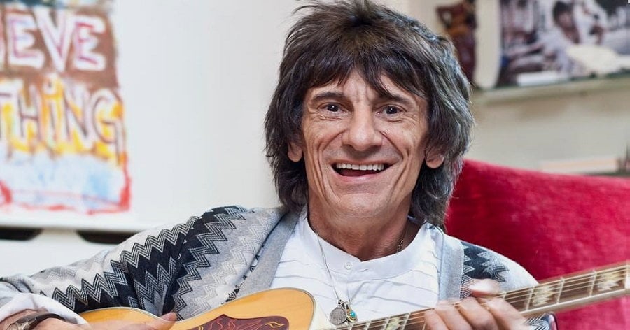 Ronnie Wood Biography - Childhood, Life Achievements 