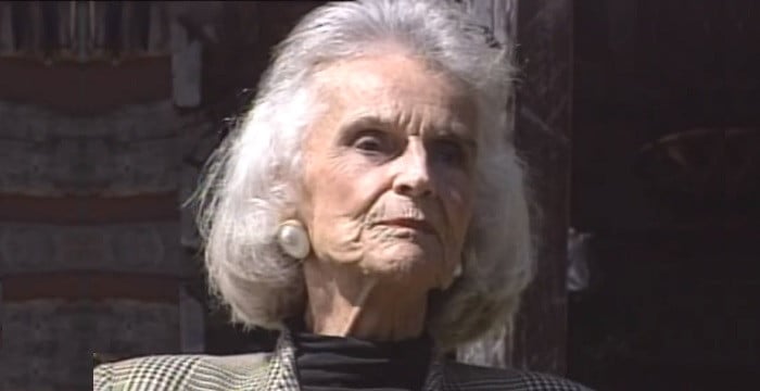 Ruth Graham Biography - Childhood, Life Achievements & Timeline