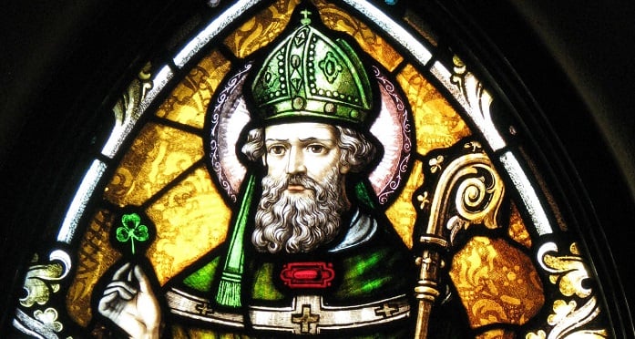 Saint Patrick Biography - Childhood, Life Achievements & Timeline