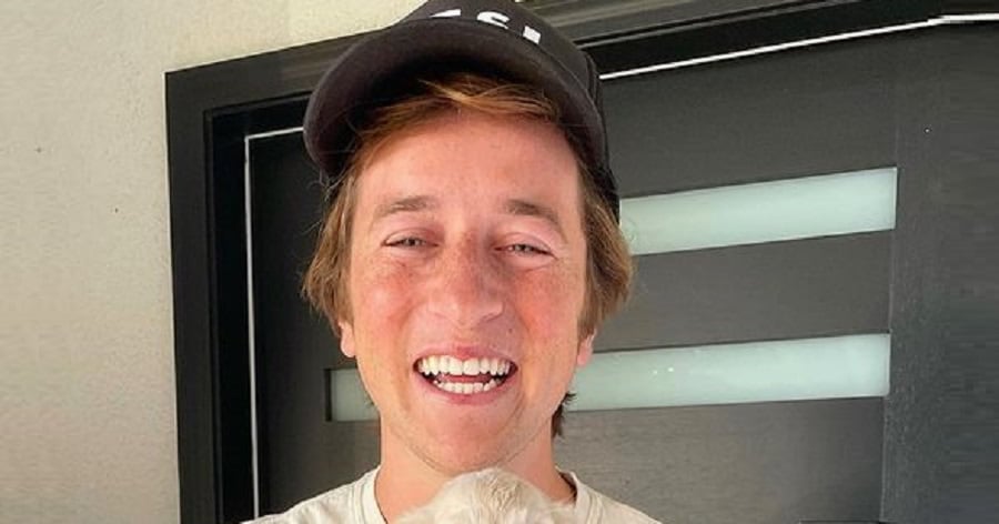 Skyler Gisondo Biography - Facts, Childhood, Family Life & Achievements