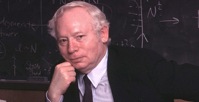 Steven Weinberg Biography - Childhood, Life Achievements & Timeline