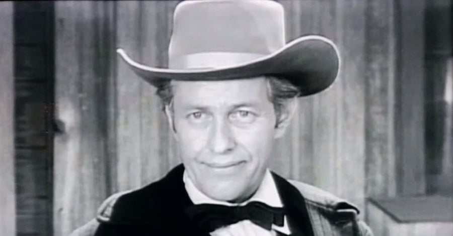 Strother Martin Biography - Facts, Childhood, Family Life, Achievements