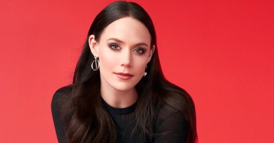 Tessa Virtue Biography – Facts, Childhood, Family Life, Achievements